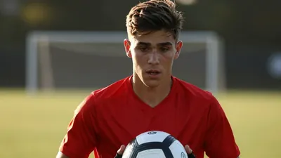 Aldershot Town have completed the signing of 23-year-old forward Alfonso Tenconi-Gradillas, who has been training with...