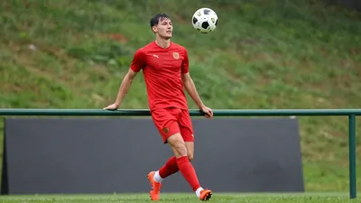 Aldershot Town have bolstered their attack with the signing of 22-year-old forward Anisius Lewis from National League...